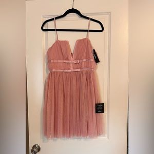 Lulus NWT dress